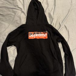 Supreme Hoodie 