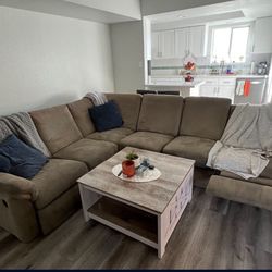 Beige Ashley 3 Piece Sectional Couch W Recliner 