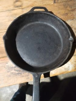 Cast Iron Skillet