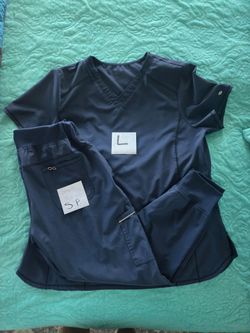 Infinity by Cherokee Scrub Set
Navy blue