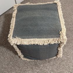 Puf Boucle Otomano 