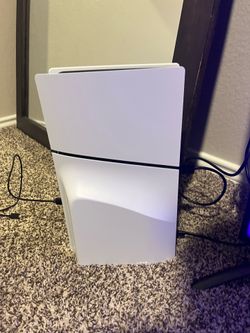 BRAND NEW PS5 SLIM DISC
