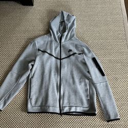 Gray Nike Tech Sweatshirt 