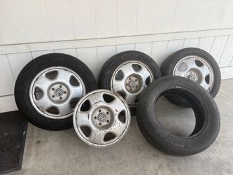 Honda Alloy Wheels With Tires Set