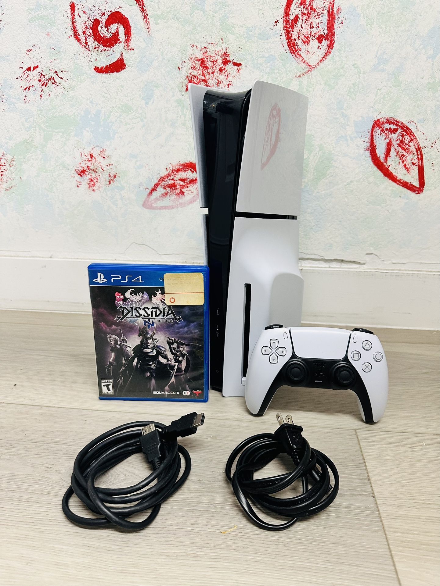 Sony PlayStation 5 Slim - 1 TB , Bonus 1 Game Dissidia Final Fantasy ( Used Very New )