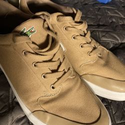 Lacoste 
