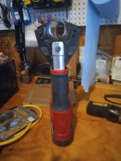 Milwaukee m18 cable cutter
