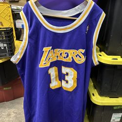 Wilt Chamberlain 1968-73 Lakers NBA stains, look at the photo scuffs Size 56 #04