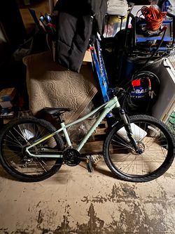 Specialized Mountain Bike