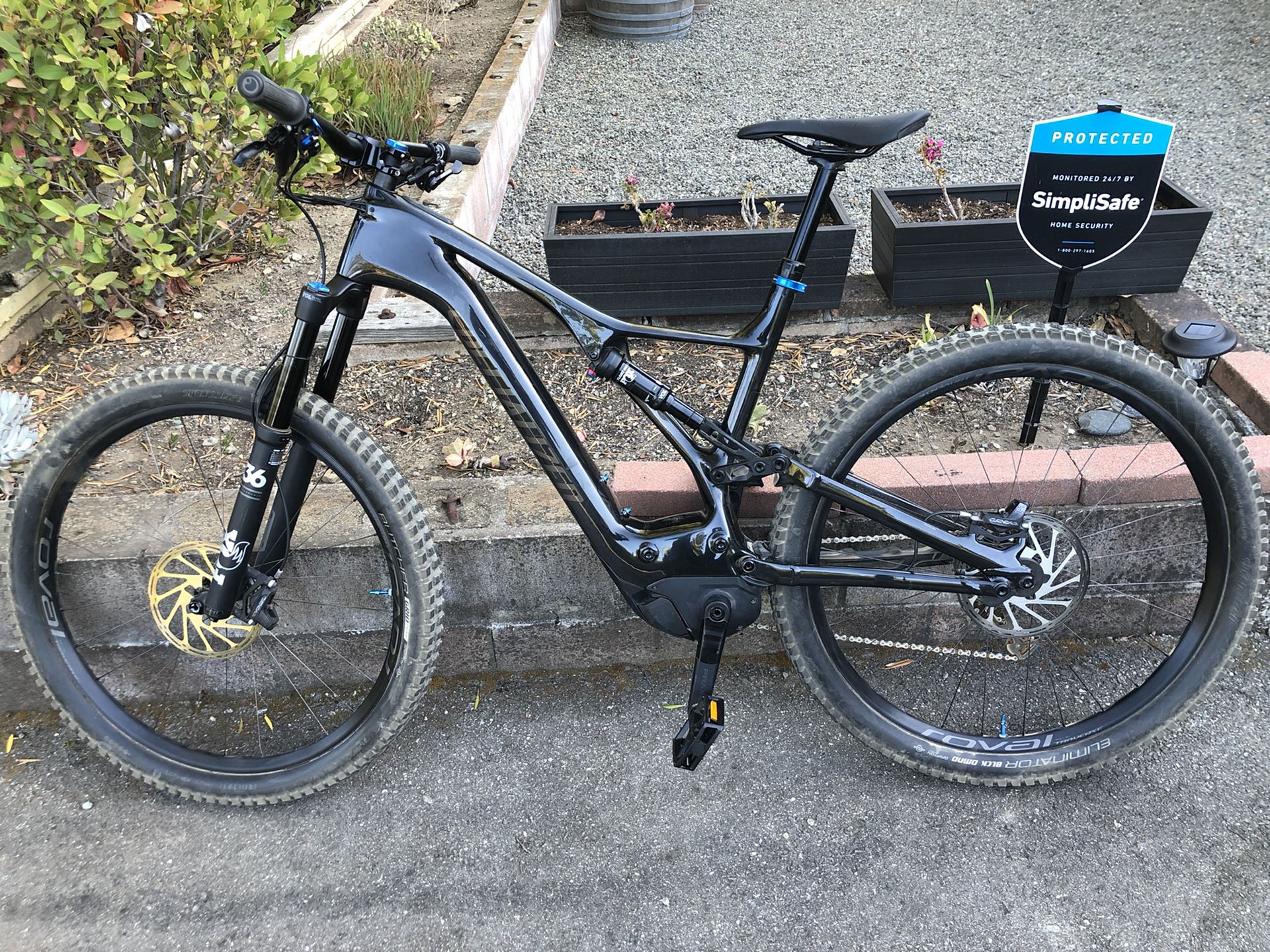 Specialized Turbo Levo Expert Carbon