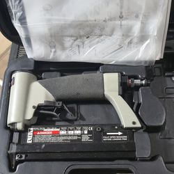 Porter Cable PIN100 Nailer