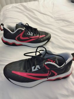 Giannis-the freak size 9 1/2