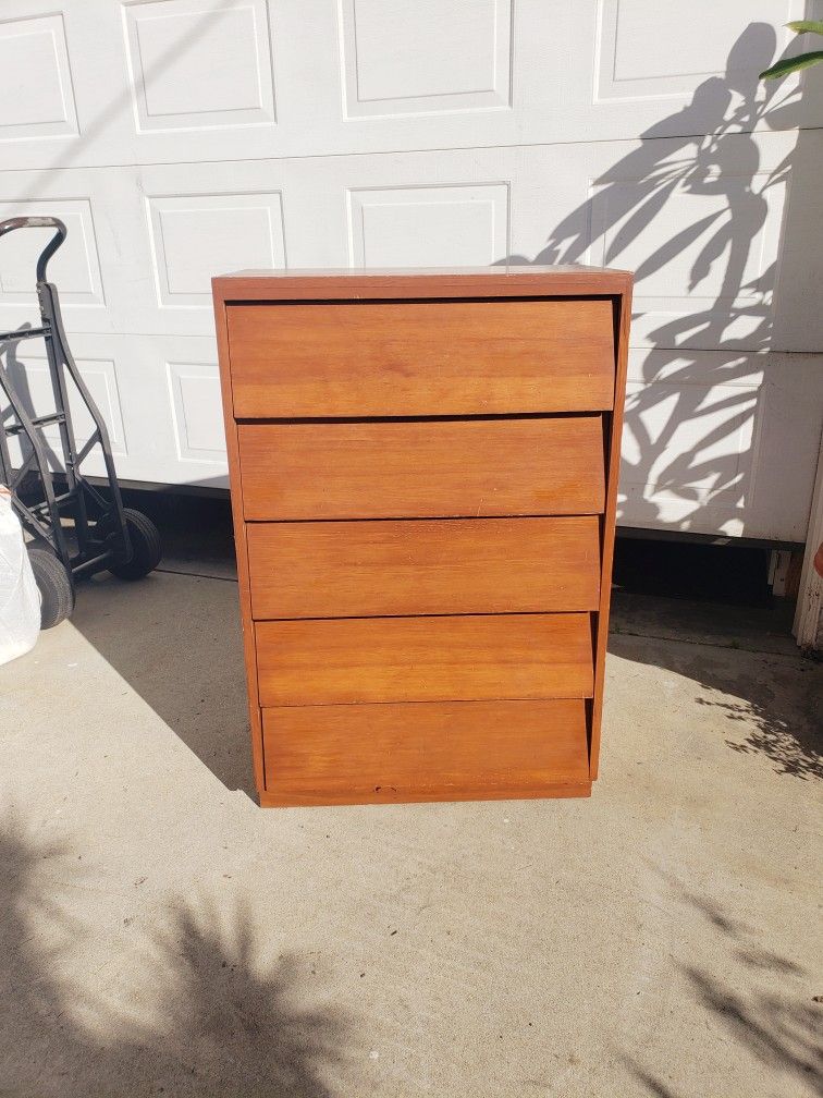 Vintage Mid Century Dresser 