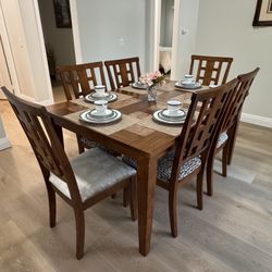 Ashley 6-Piece Dining Set – Excellent Condition
