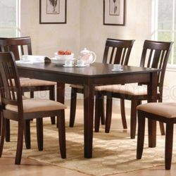 40% SALE!!! 5-piece Dining Set