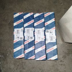 Bosch Part # 0 445 116  010  (x4)