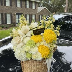 Fresh Flower Basket Arrangement