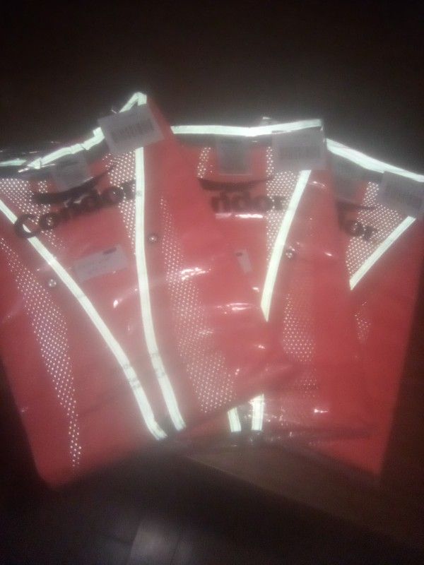 Three Condor High Visibility Vest