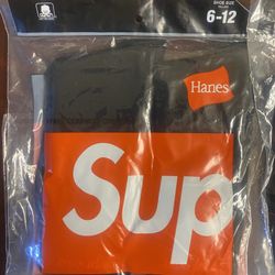 Supreme Socks