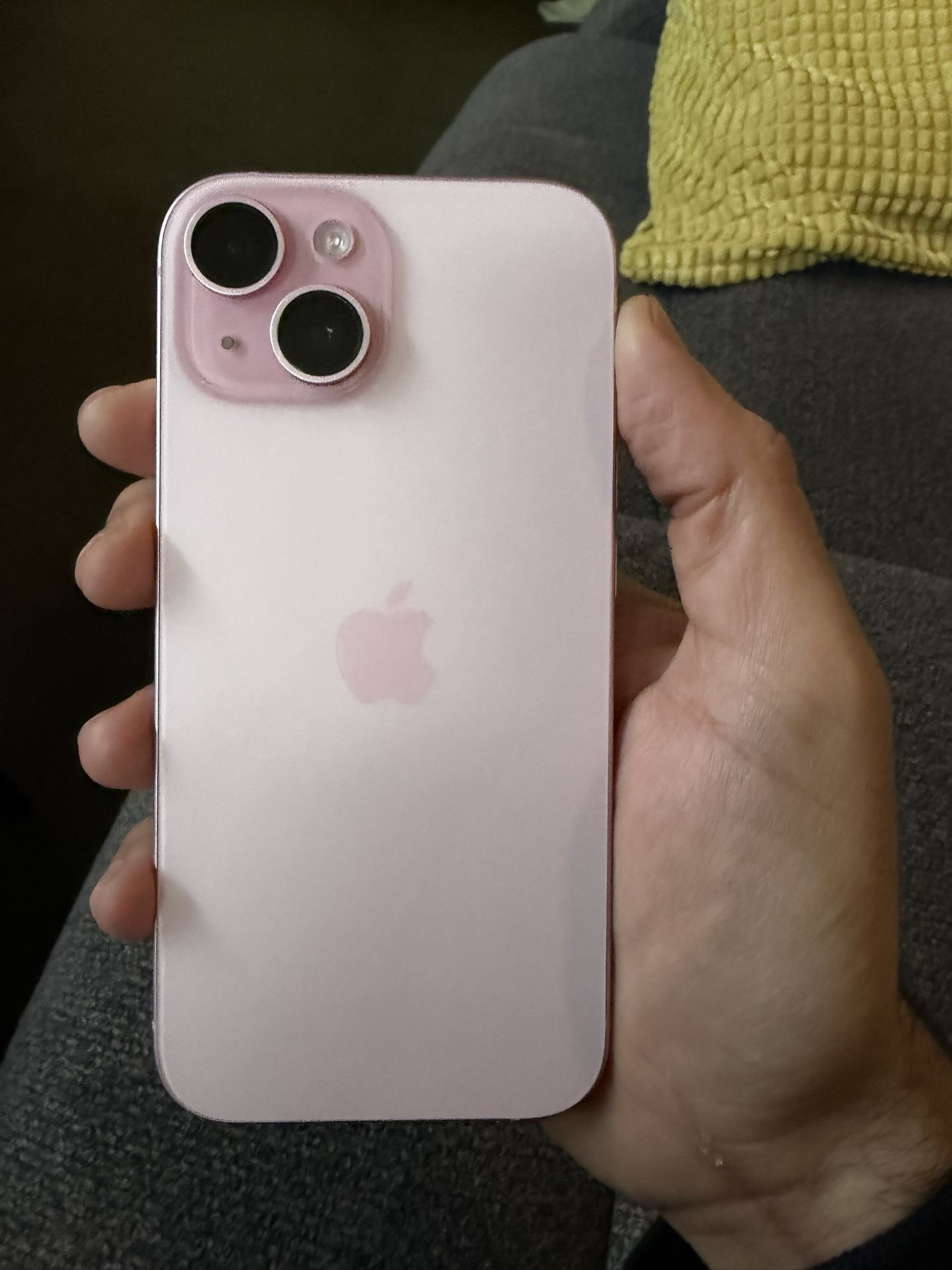 iPhone 15 - UNLOCKED - Like New Condition