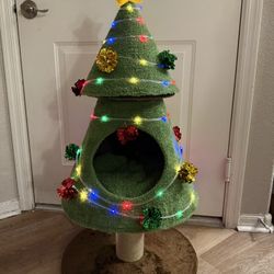 Brand new Christmas tree for cats