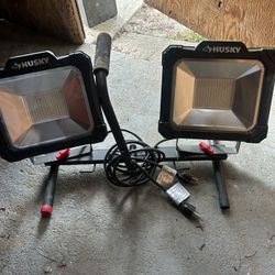 10,000-Lumen Twin-Head LED Work Light