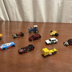 Lot of vintage hot-wheels cars 10 pieces