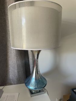 Desk lamp