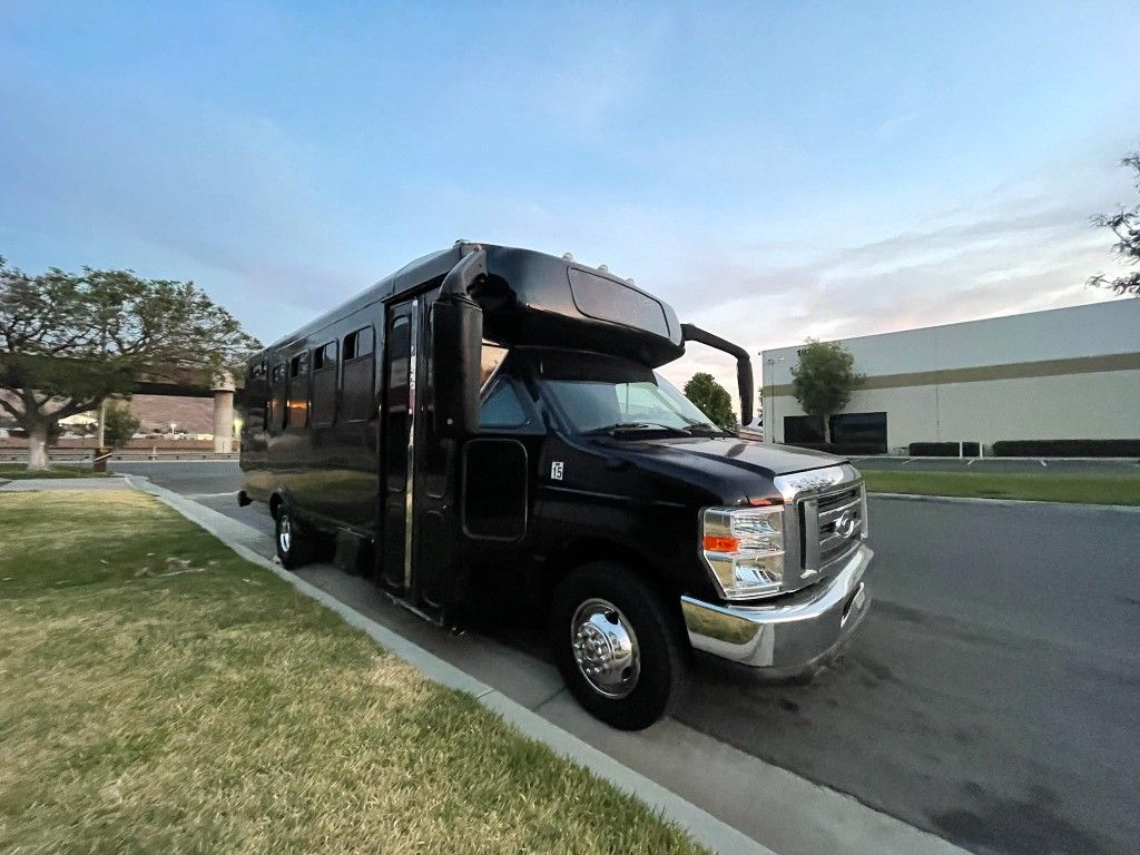 Party Bus
