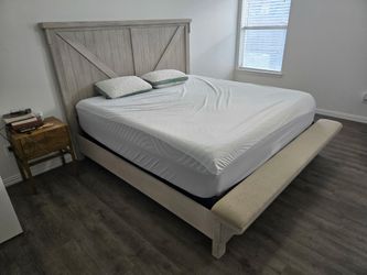 King Size Bed & Mattress