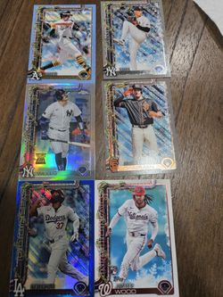 Topps 2025 Christmas Cards