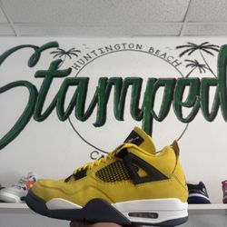 Jordan 4 Lightning 