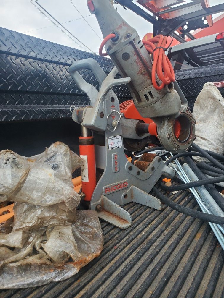 Rigid hydroluc Cutters