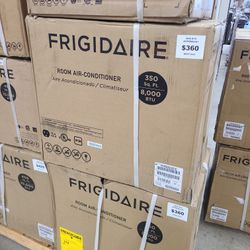 Frigidaire 8,000 BTU 350 Sq Ft Room Air Conditioner Brand New In The Box!