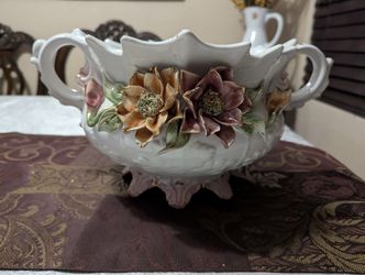 Porcelain Vase.