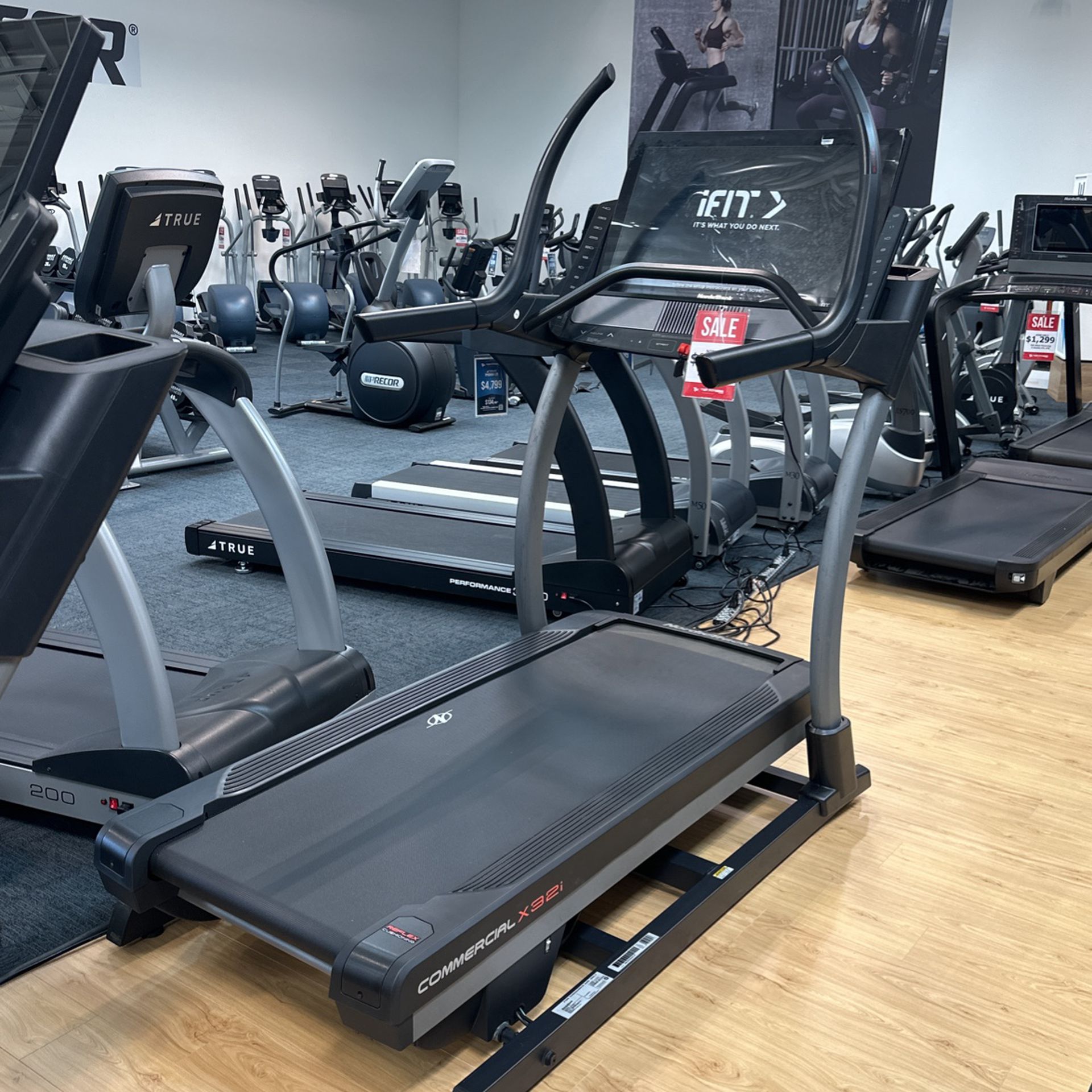 New Nordic 32xi Treadmill 