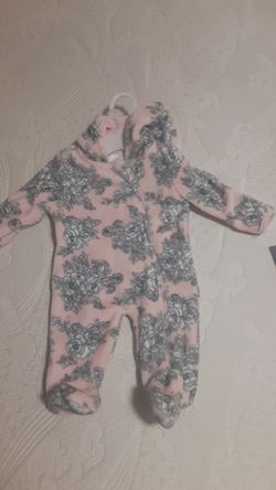 BabyGirl Hoodie Coverall 0-3 months