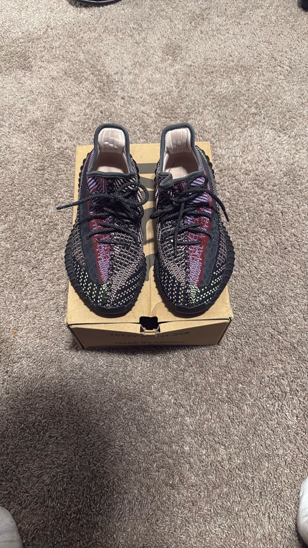 Yeezy Boost 350 V2