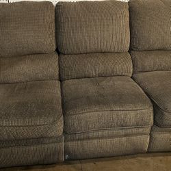 3 seater couch with 2 side recliners