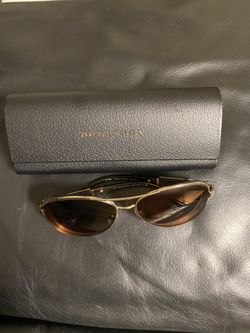 Women’s Burberry sunglasses