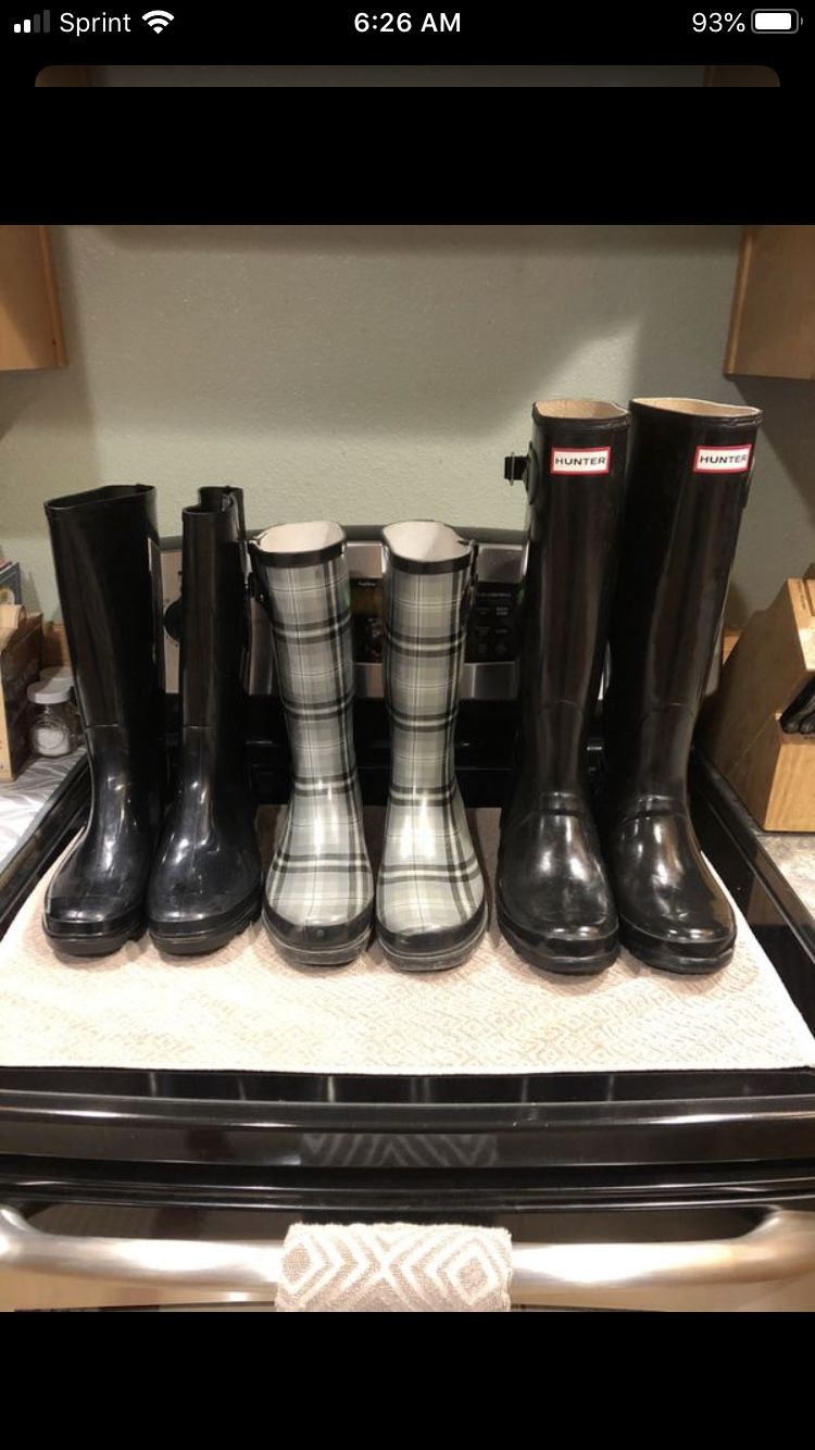Rainboots
