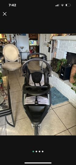 Three Wheels Stroller