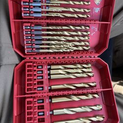 Milwaukee Drill Set