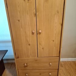 Media/Storage Cabinet/Armoire-$40