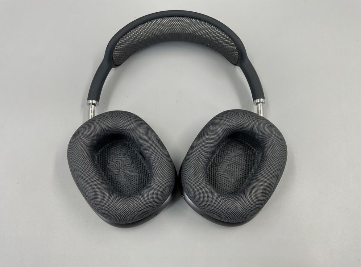 Apple Pro Max Headphones