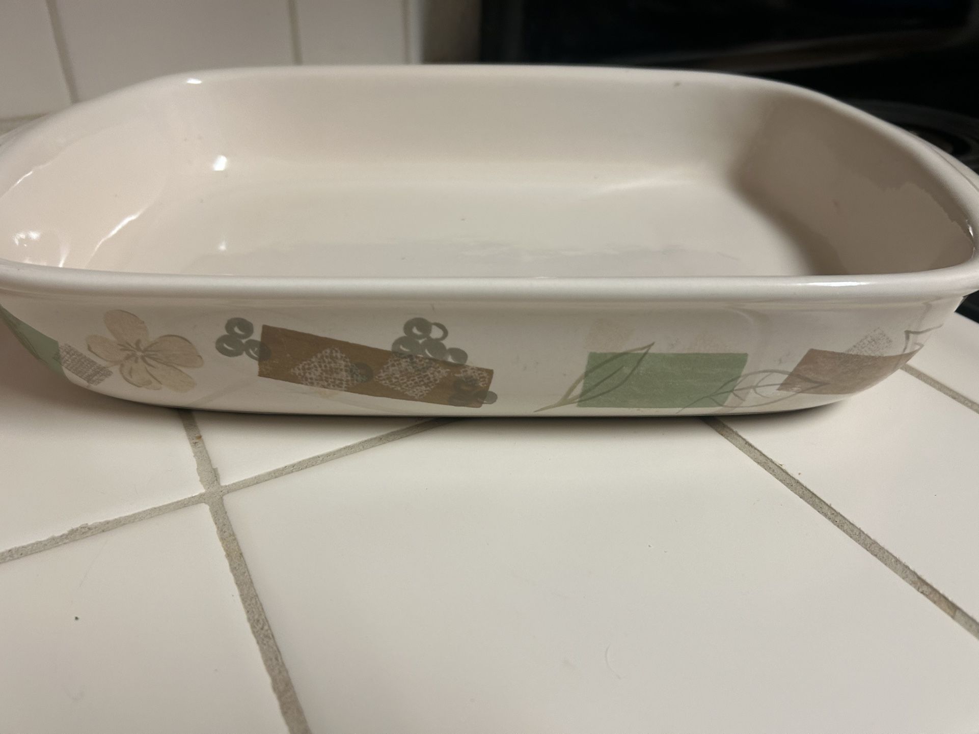 Corelle Casserole