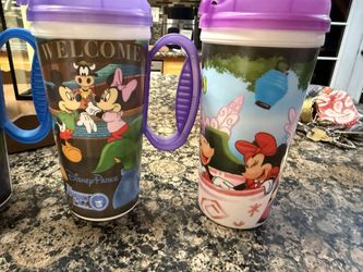 Set of 2 Disneyland Tumbler mugs
