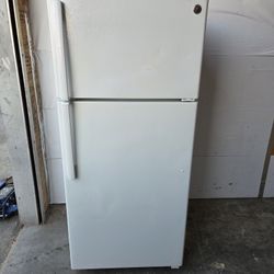 Ge Refrigerator 