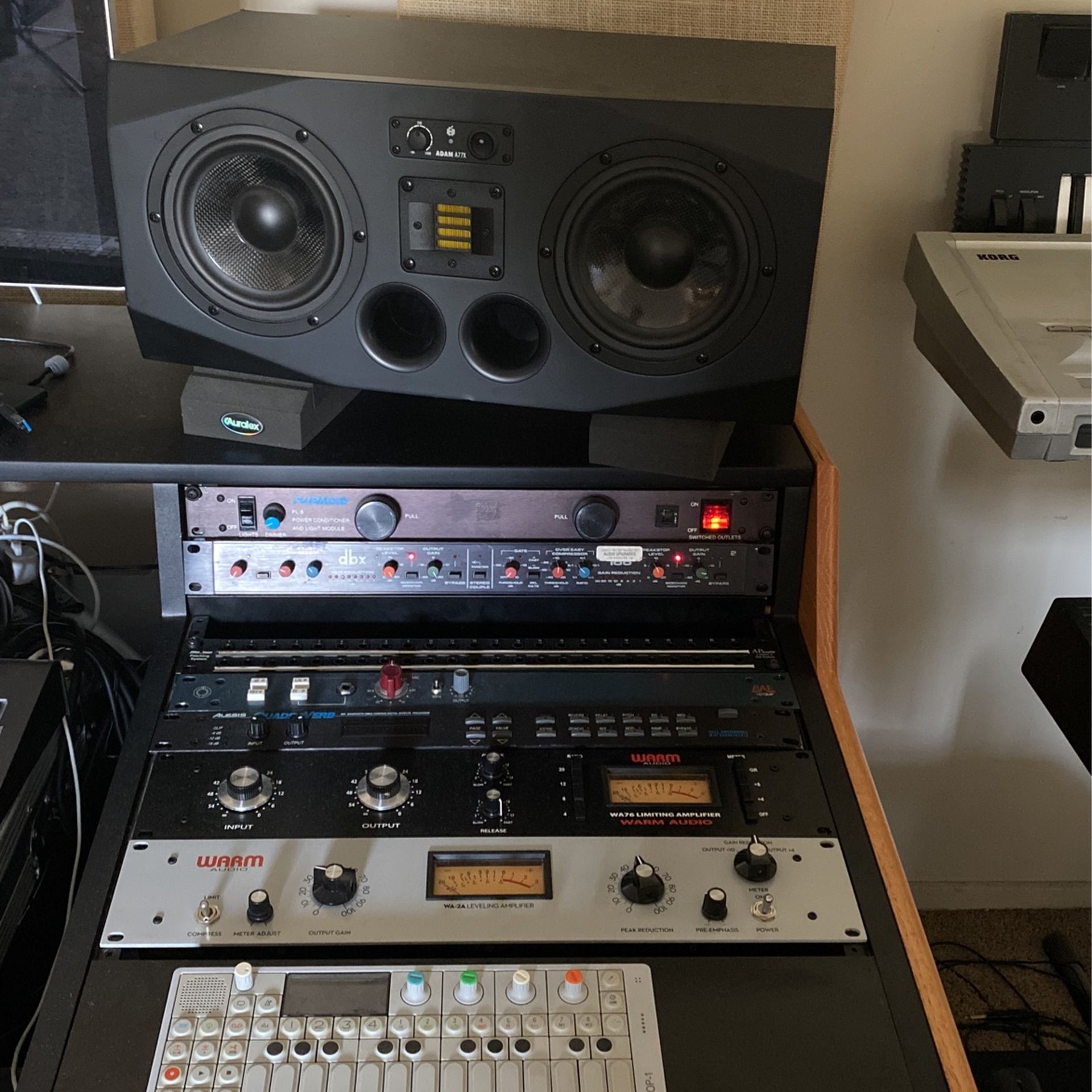 Argosy 70 Series Studio Desk FREE!! for Sale in Los Angeles, CA OfferUp