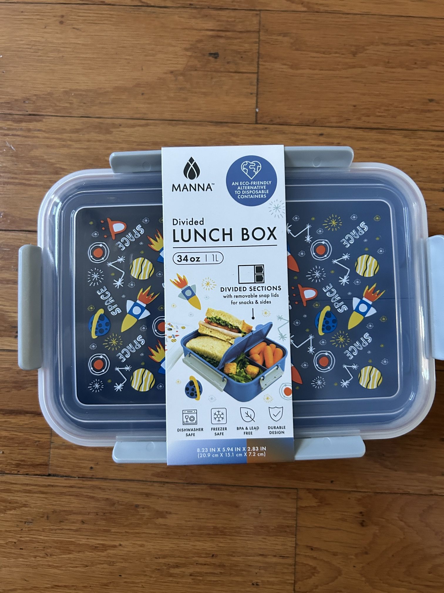 NWT Manna Divided Lunch Box